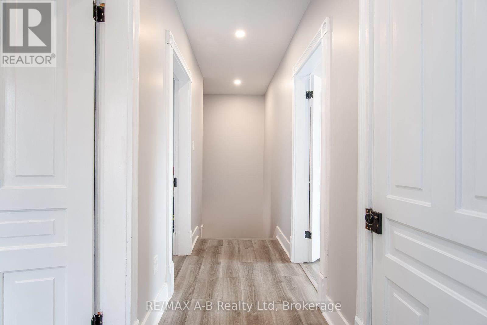 69 Louise Street, Stratford, Ontario  N5A 2E3 - Photo 41 - X13765174