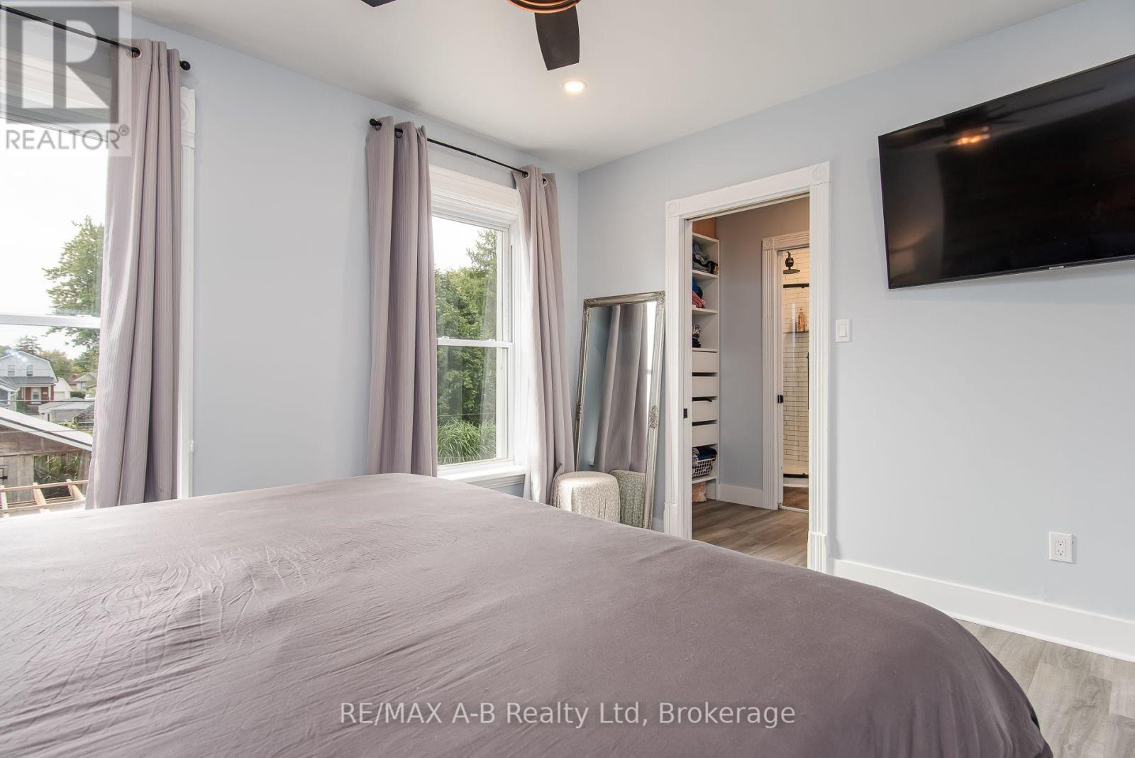 69 Louise Street, Stratford, Ontario  N5A 2E3 - Photo 44 - X13765174