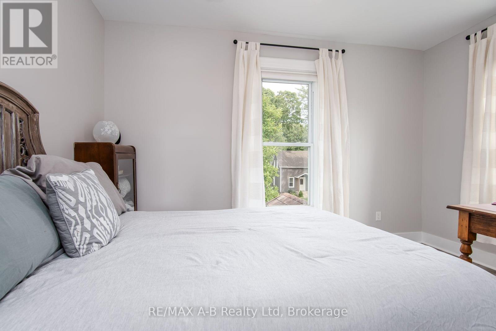 69 Louise Street, Stratford, Ontario  N5A 2E3 - Photo 48 - X13765174
