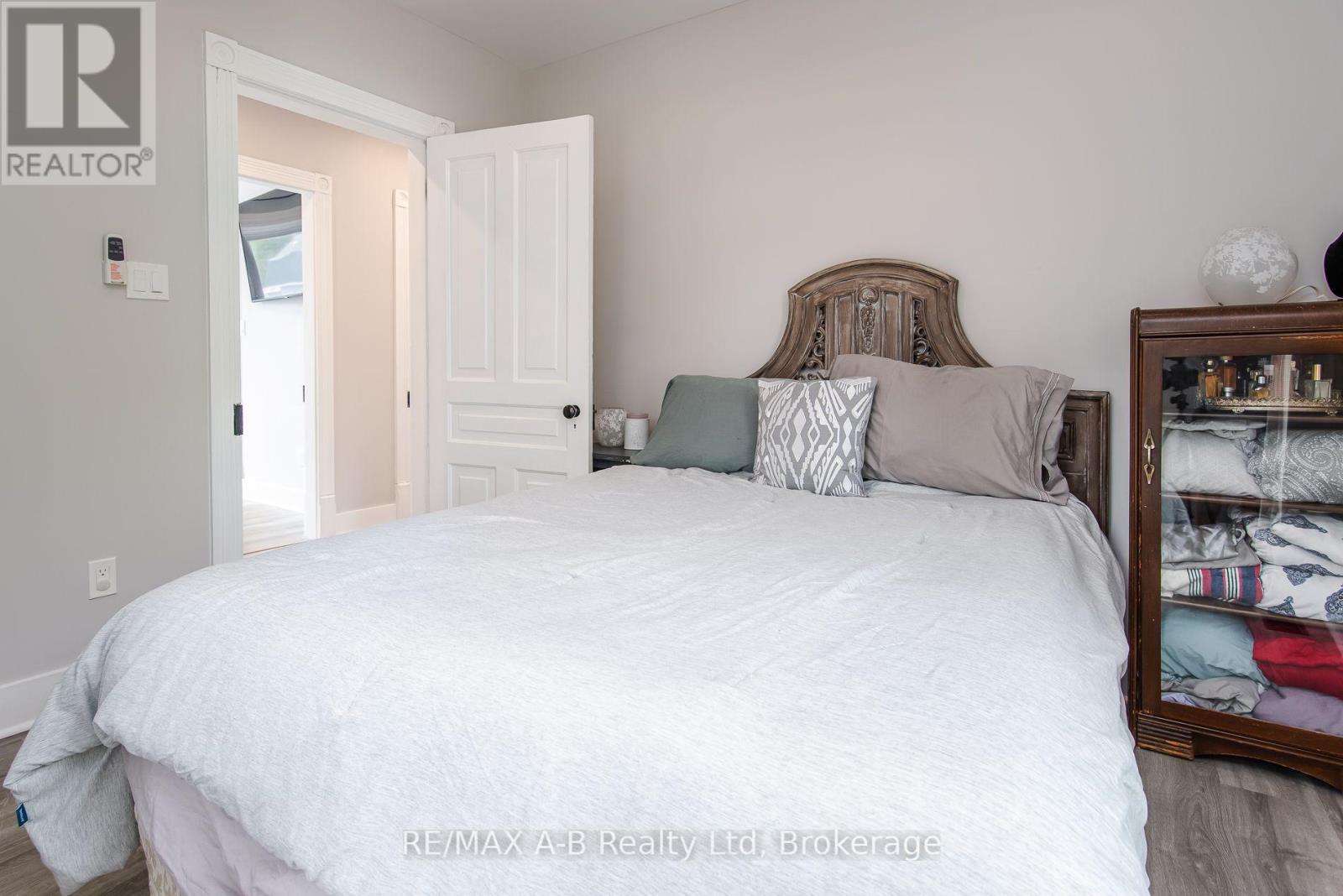 69 Louise Street, Stratford, Ontario  N5A 2E3 - Photo 49 - X13765174