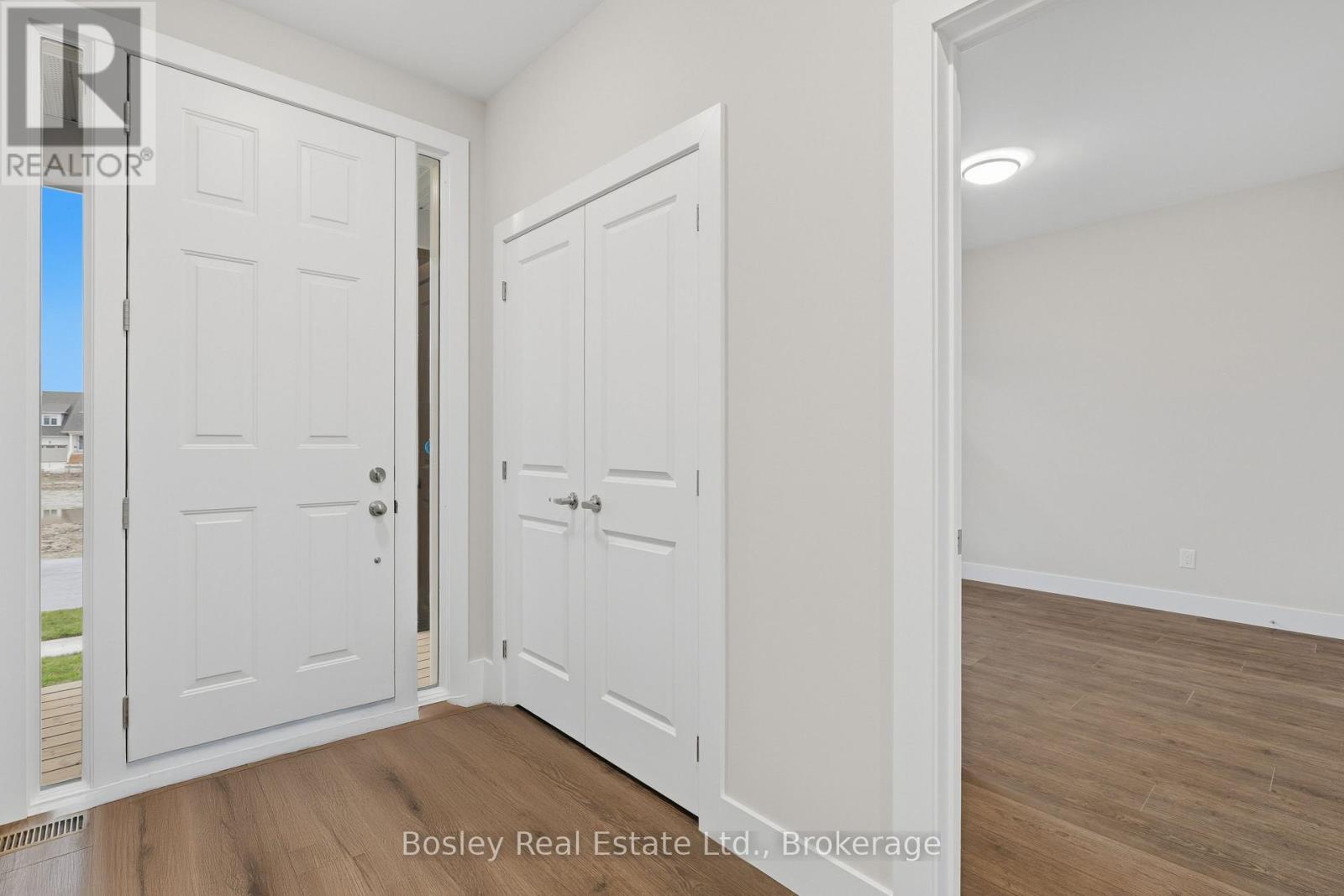 163 Sugar Maple Street, Blue Mountains, Ontario  L9Y 0Z3 - Photo 5 - X13765402
