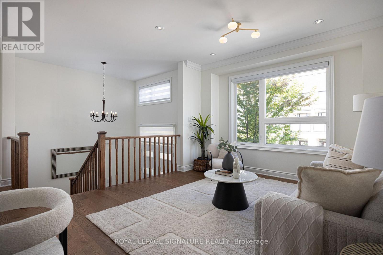 19 Hollyhock Court, Toronto, Ontario  M3B 0B4 - Photo 5 - C13764950