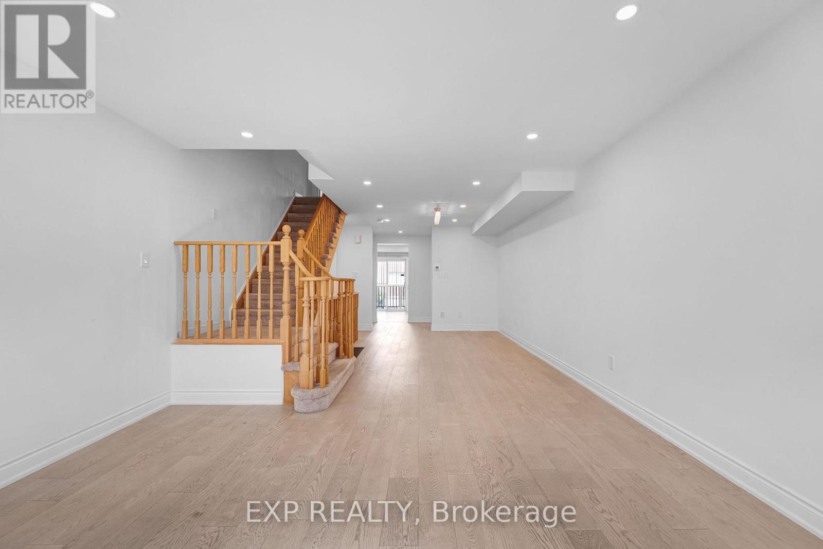144 Bartley Drive, Toronto, Ontario  M4A 1C5 - Photo 19 - C13765002