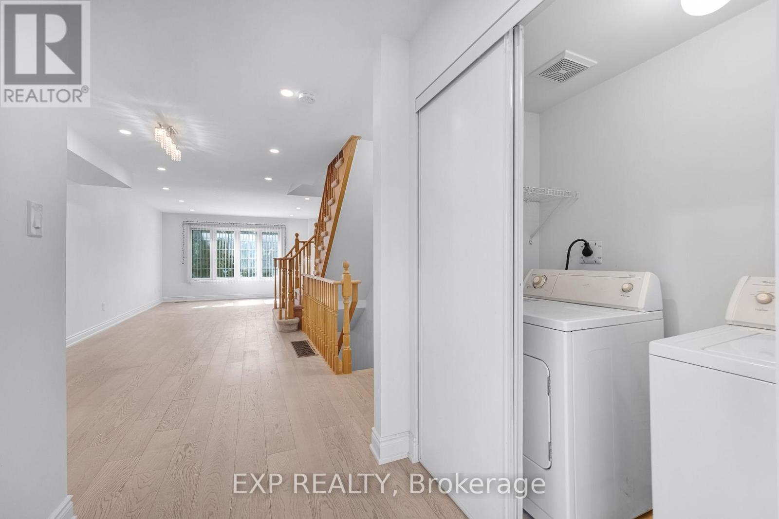 144 Bartley Drive, Toronto, Ontario  M4A 1C5 - Photo 23 - C13765002