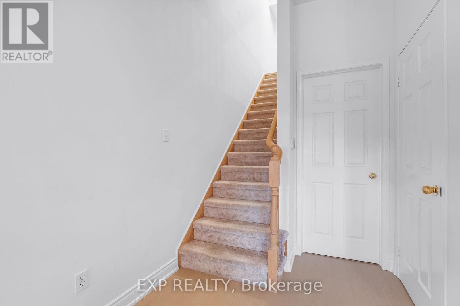 144 Bartley Drive, Toronto, Ontario  M4A 1C5 - Photo 9 - C13765002