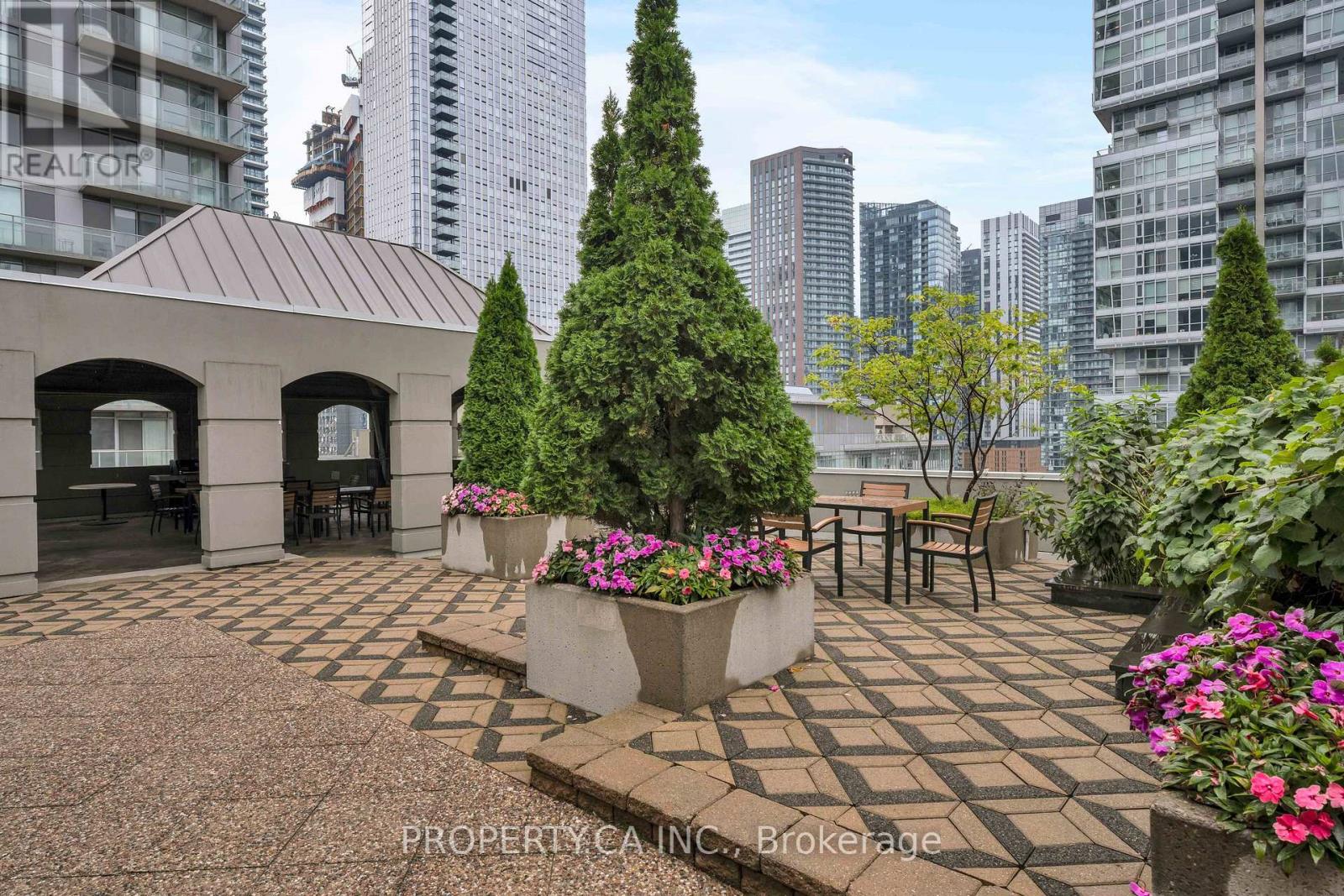 #919 - 140 Simcoe Street, Toronto, Ontario  M5H 4E9 - Photo 22 - C13765060