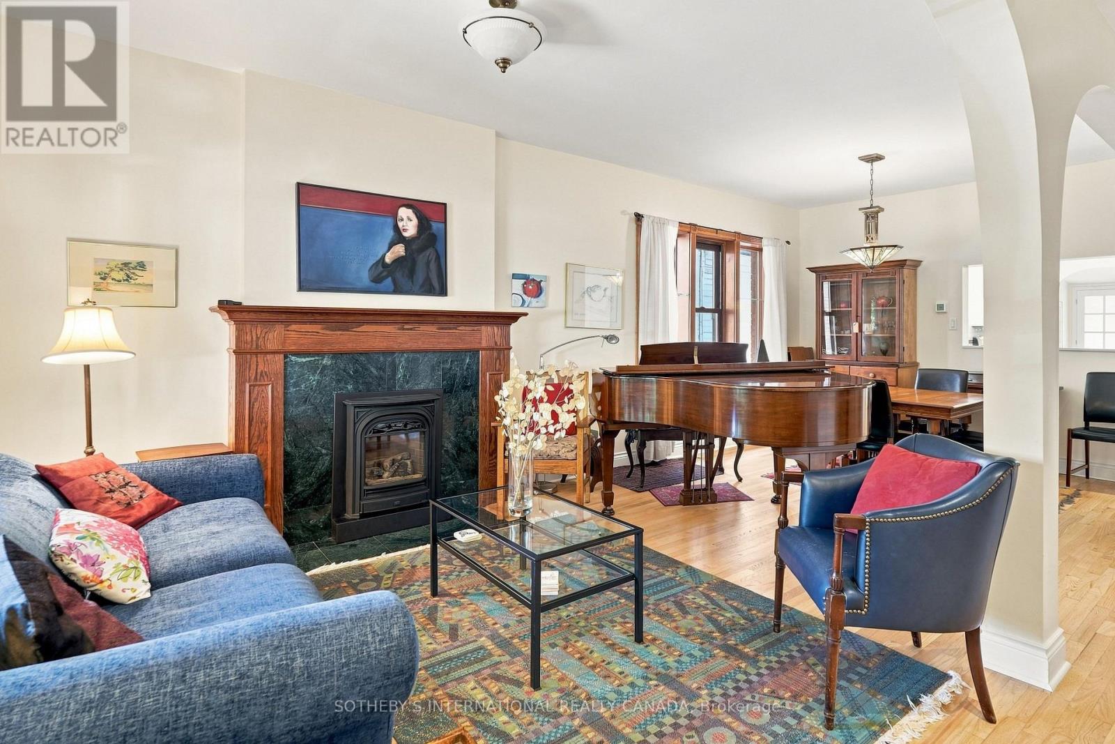356 Howland Avenue, Toronto, Ontario  M5R 3B9 - Photo 4 - C13765214