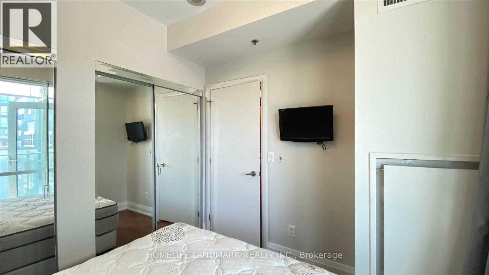 1108 - 80 John Street, Toronto, Ontario  M5V 3X4 - Photo 13 - C13765220