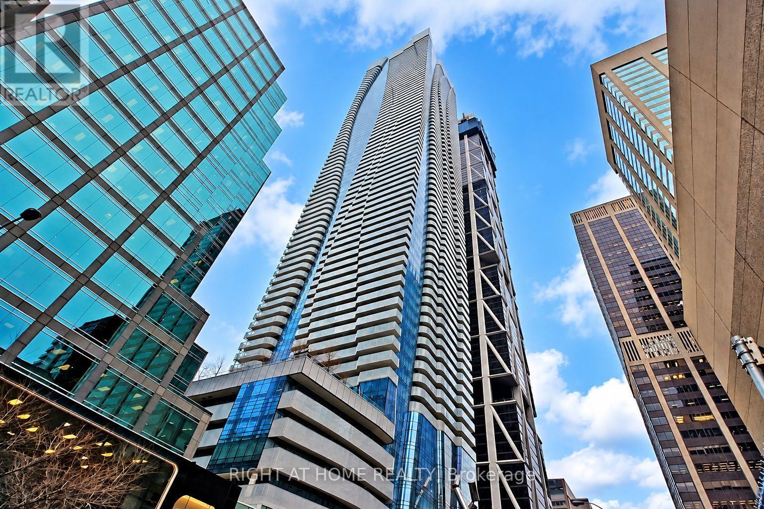 7304 - 1 BLOOR EAST STREET E, Toronto, Ontario