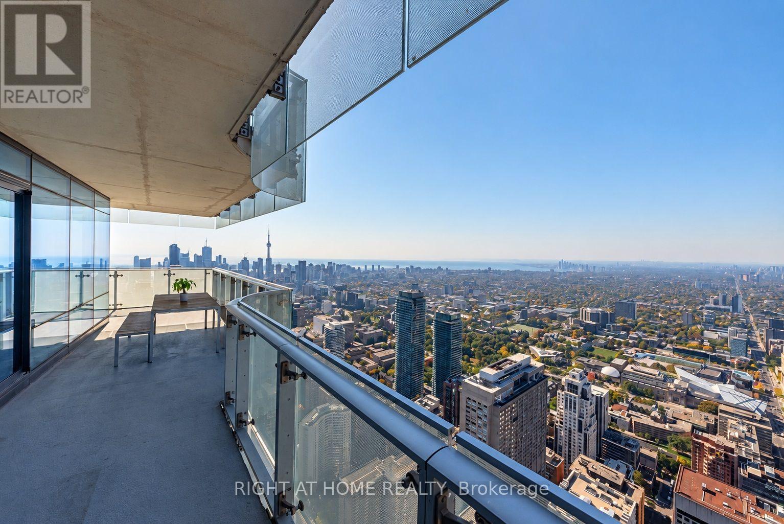 7304 - 1 Bloor East Street E, Toronto, Ontario  M4Y 2Z1 - Photo 28 - C13765274