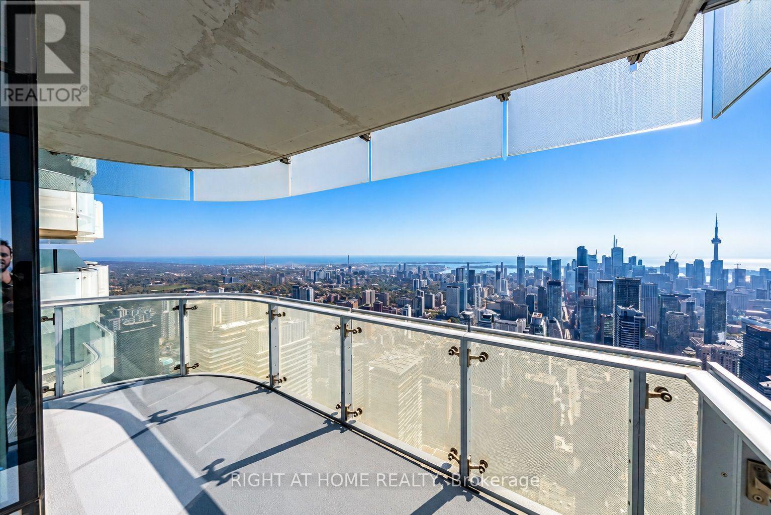 7304 - 1 Bloor East Street E, Toronto, Ontario  M4Y 2Z1 - Photo 29 - C13765274