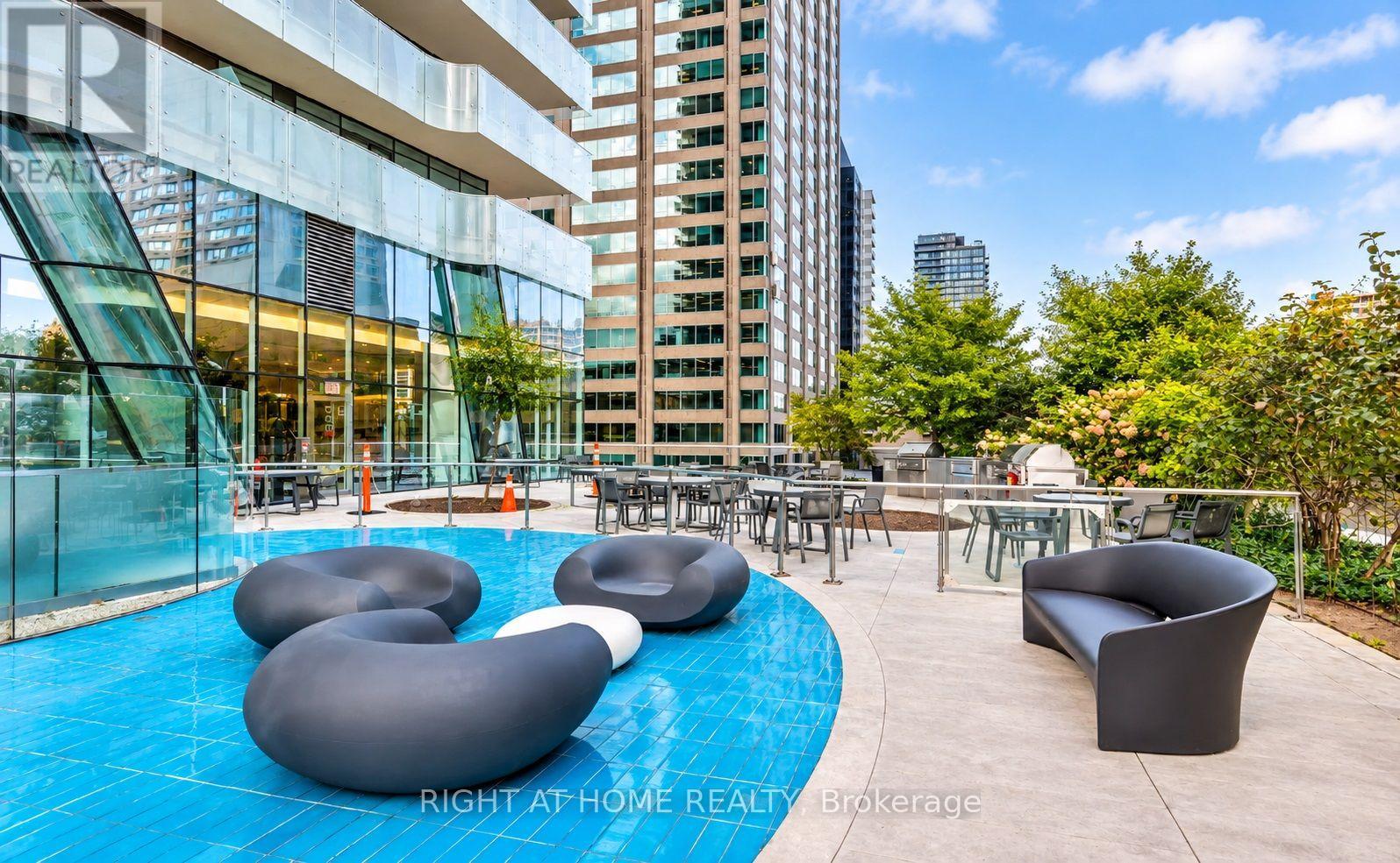 7304 - 1 Bloor East Street E, Toronto, Ontario  M4Y 2Z1 - Photo 42 - C13765274