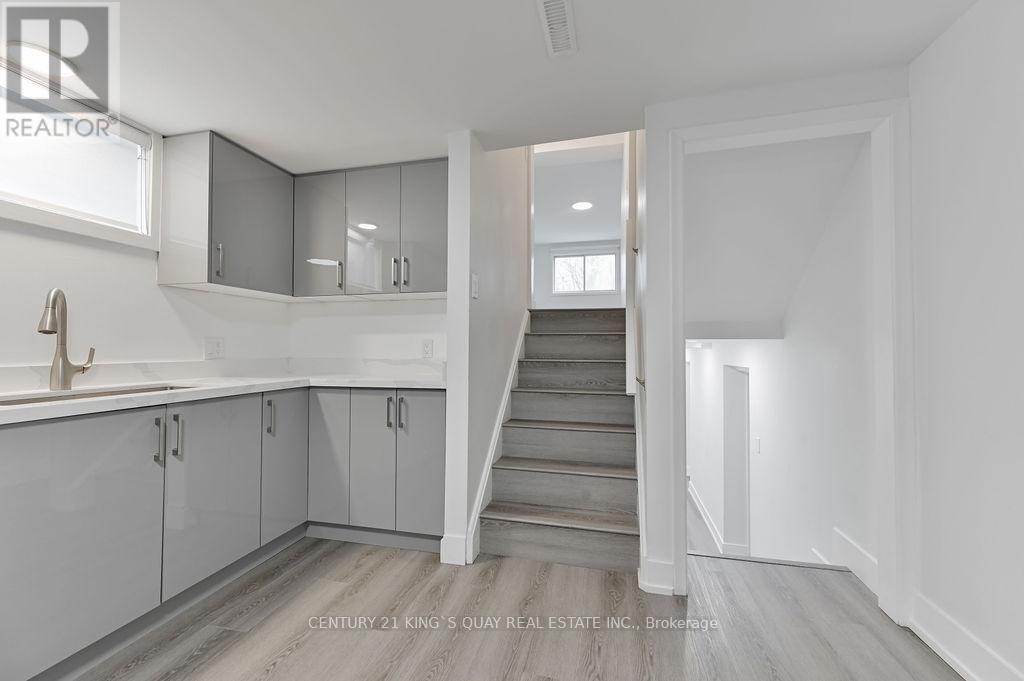 Lower - 989 Old Cummer Avenue, Toronto, Ontario  M2H 1W5 - Photo 10 - C13765276