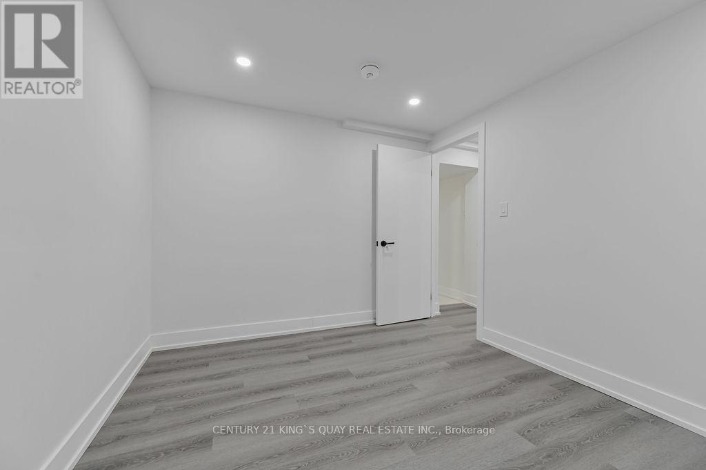 Lower - 989 Old Cummer Avenue, Toronto, Ontario  M2H 1W5 - Photo 15 - C13765276
