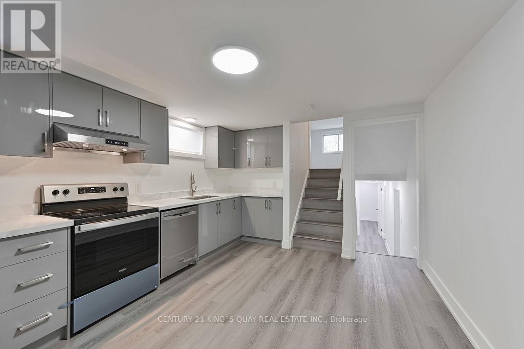 Lower - 989 Old Cummer Avenue, Toronto, Ontario  M2H 1W5 - Photo 6 - C13765276