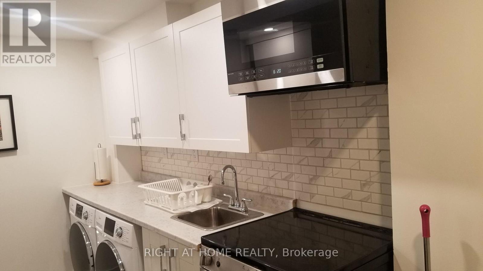 47 Roywood Drive, Toronto, Ontario  M3A 2C8 - Photo 21 - C13765310