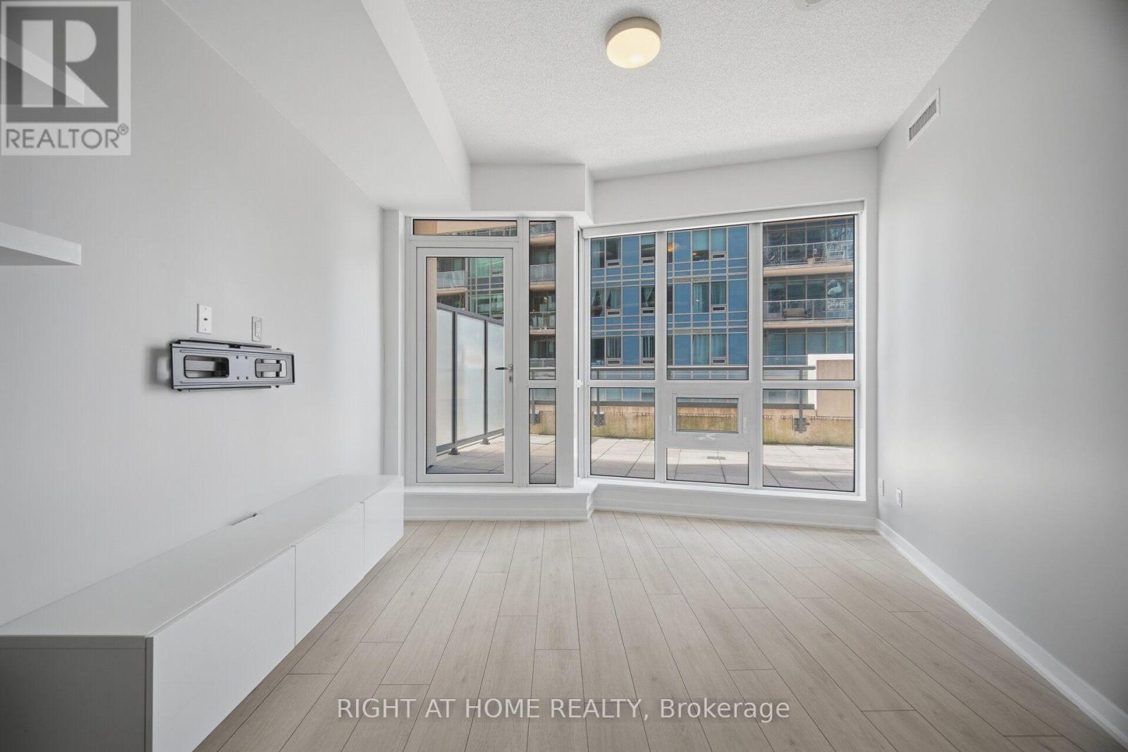 503 - 51 East Liberty Street, Toronto, Ontario  M6K 3P8 - Photo 15 - C13765382