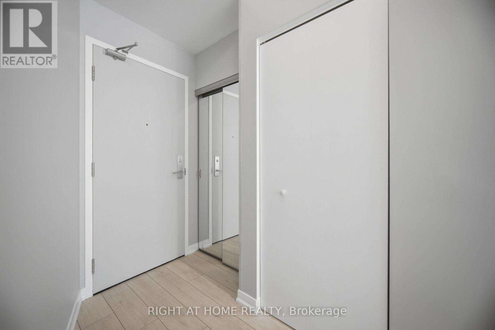 503 - 51 East Liberty Street, Toronto, Ontario  M6K 3P8 - Photo 5 - C13765382