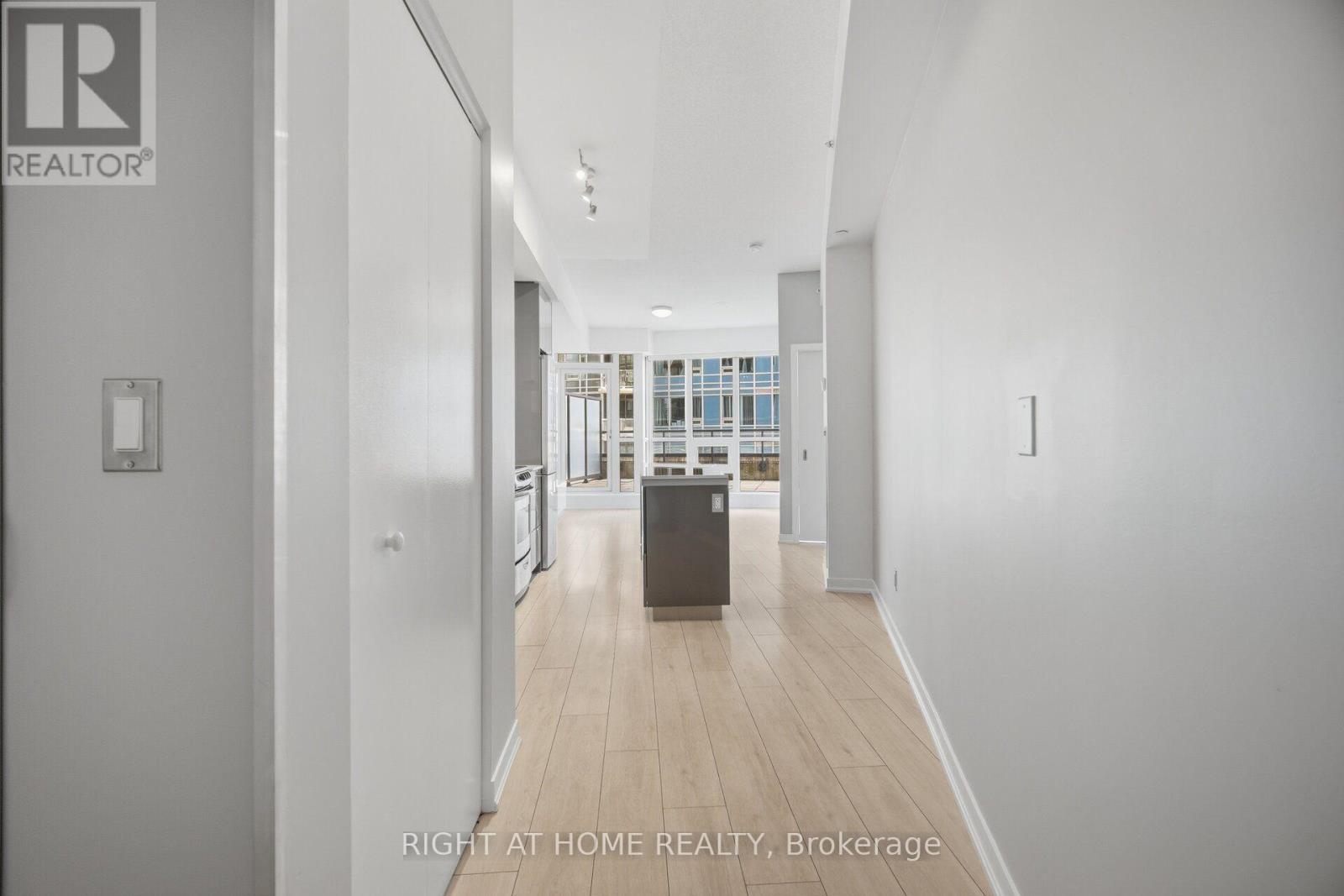 503 - 51 East Liberty Street, Toronto, Ontario  M6K 3P8 - Photo 6 - C13765382