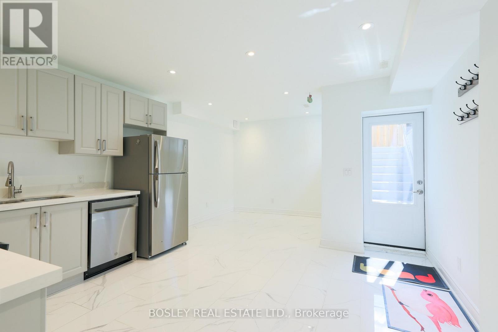 Lower - 9 Queen Victoria Street, Toronto, Ontario  M4J 1E8 - Photo 6 - E13744762