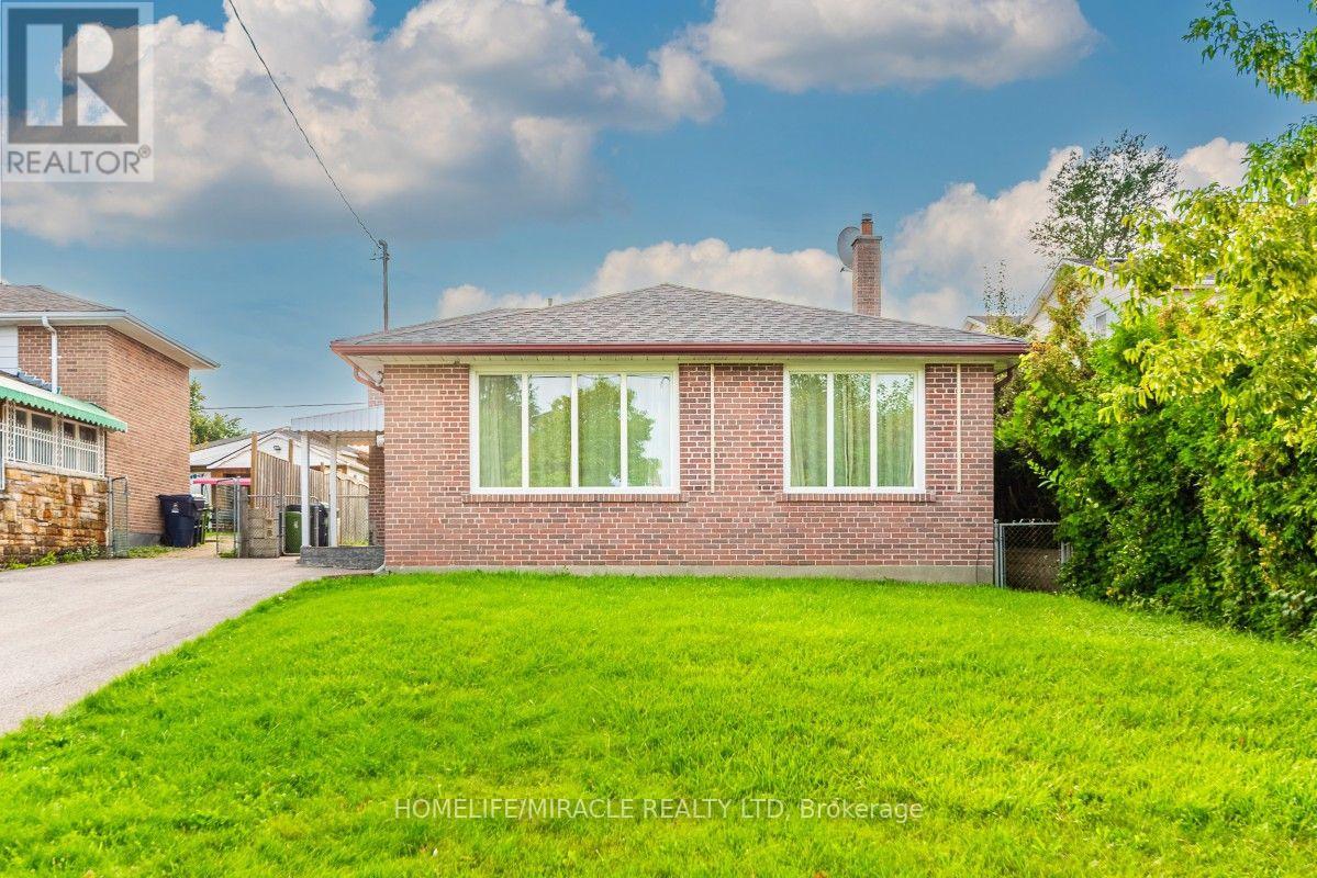 20 MAYHILL CRESCENT, Toronto, Ontario