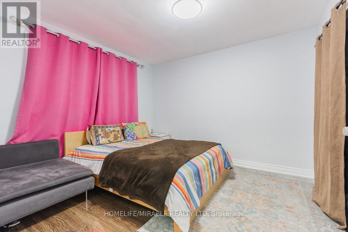 20 Mayhill Crescent, Toronto, Ontario M1G 1K6 - Photo 30 - E13765032