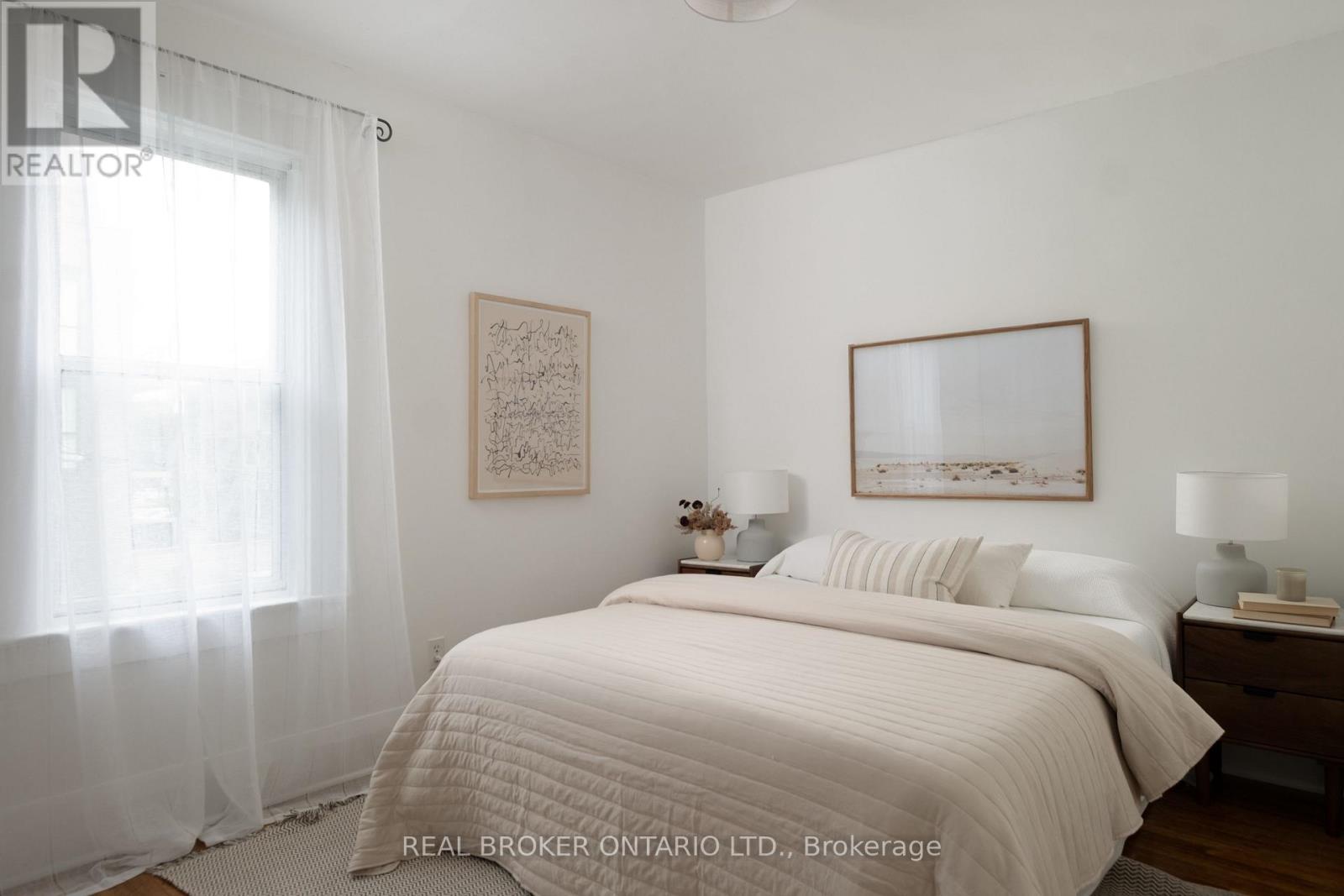 22 Stephenson Avenue, Toronto, Ontario  M4C 1G1 - Photo 12 - E13765204
