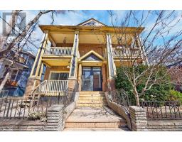 23 FERNWOOD PARK AVENUE, Toronto, Ontario