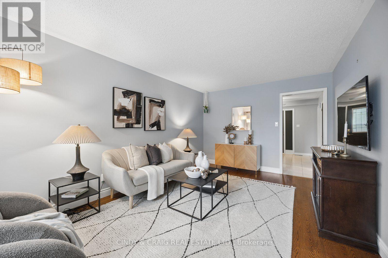 69 Kintyre Street, Clarington, Ontario L1E 2Y6 - Photo 4 - E13765380
