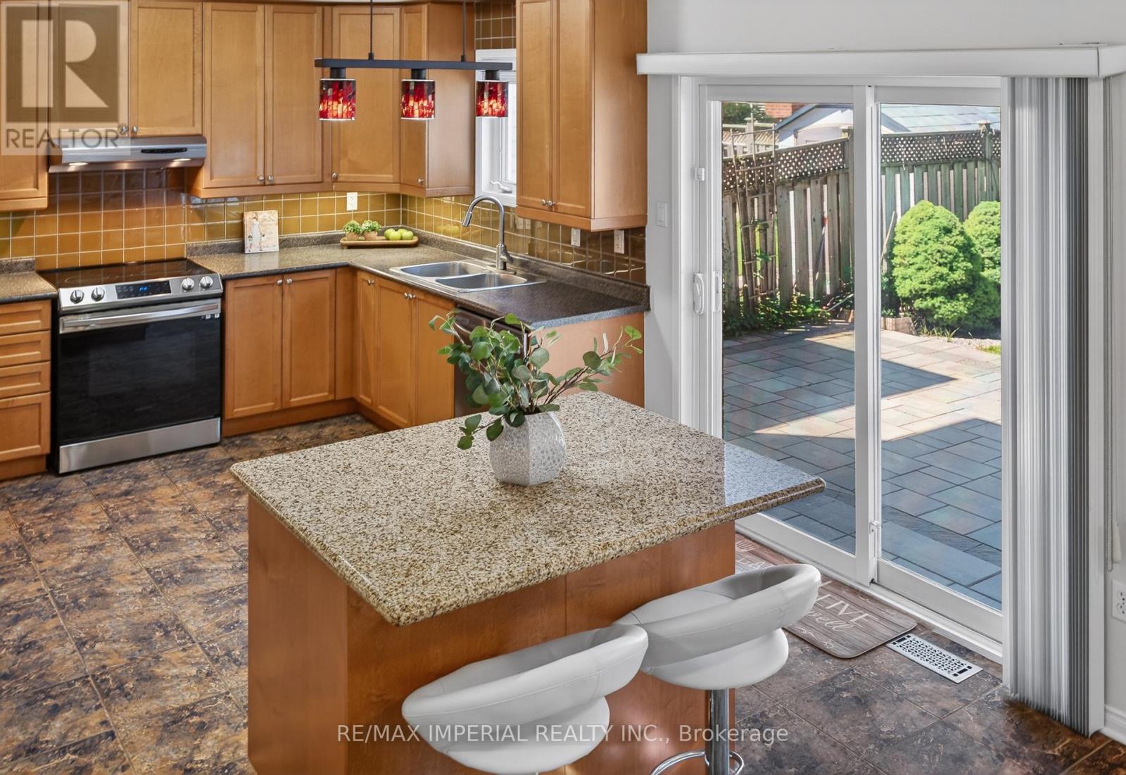 18 Davidoff Street, Markham (Wismer), Ontario  L6E 1P6 - Photo 18 - N13765062