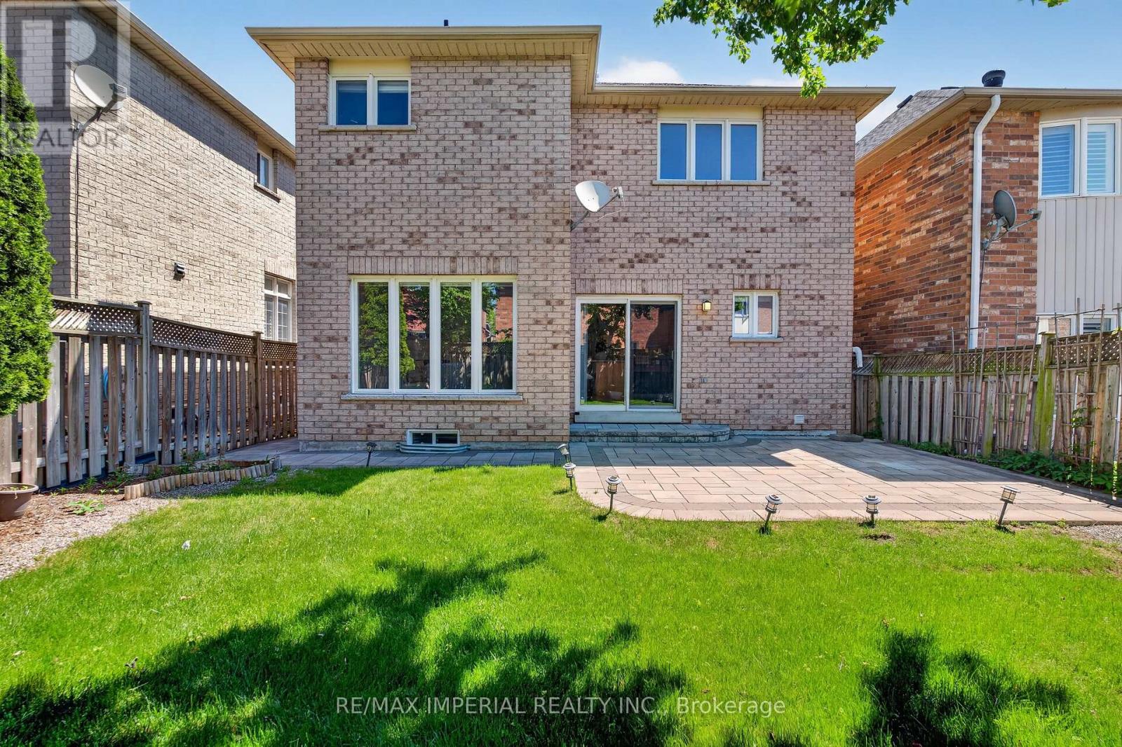 18 Davidoff Street, Markham (Wismer), Ontario  L6E 1P6 - Photo 46 - N13765062