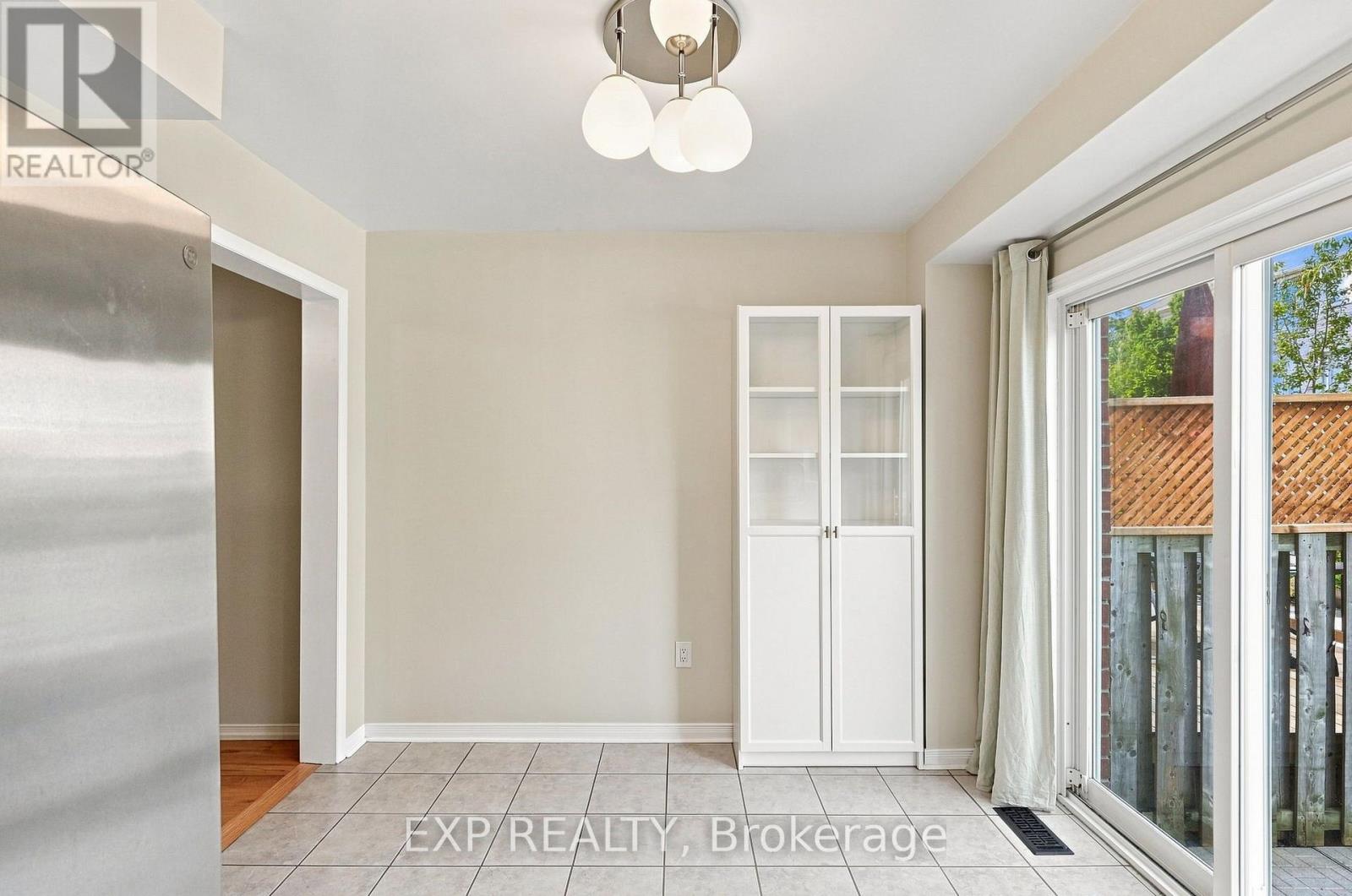 179 Sassafras Circle, Vaughan, Ontario  L4J 8M6 - Photo 11 - N13765120