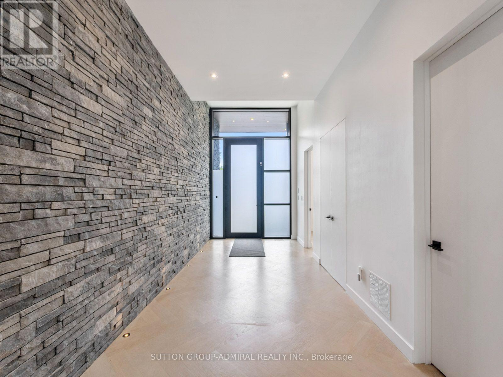 95 Penstock Court, Richmond Hill (Mill Pond), Ontario  L4C 4P3 - Photo 3 - N13765142
