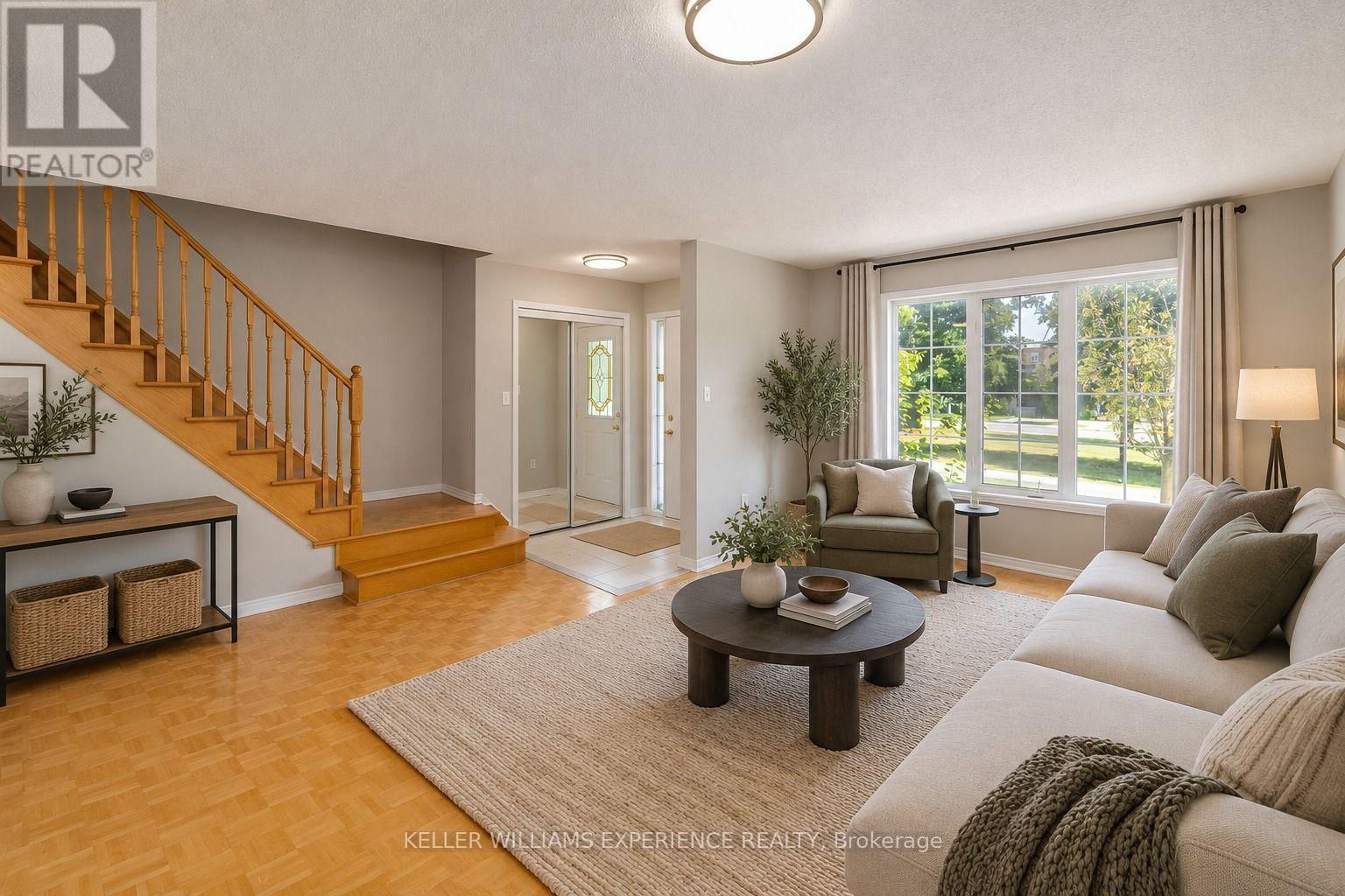 4 Castle Park Boulevard, Vaughan, Ontario  L4H 1M5 - Photo 3 - N13765350
