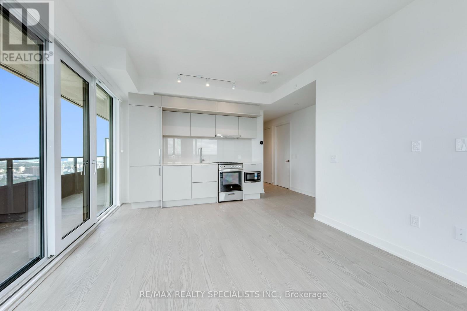 3905 - 448 Burnhamthorpe Road, Mississauga, Ontario  L5B 0R4 - Photo 13 - W13764884