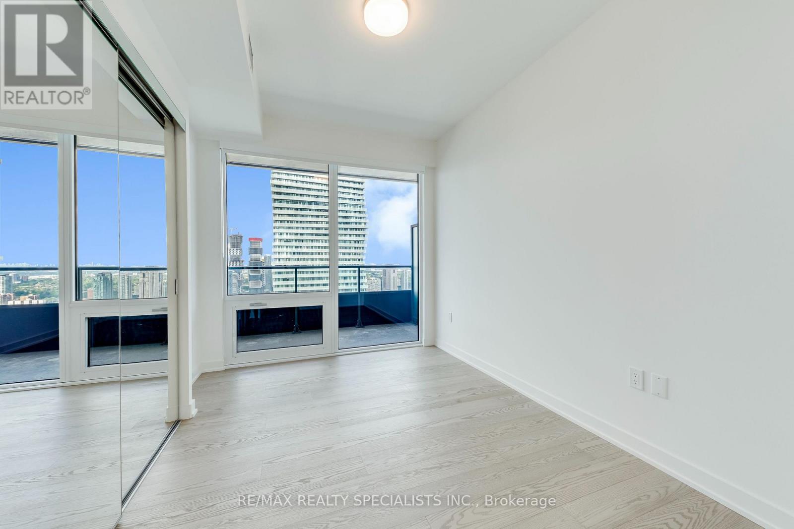 3905 - 448 Burnhamthorpe Road, Mississauga, Ontario  L5B 0R4 - Photo 18 - W13764884