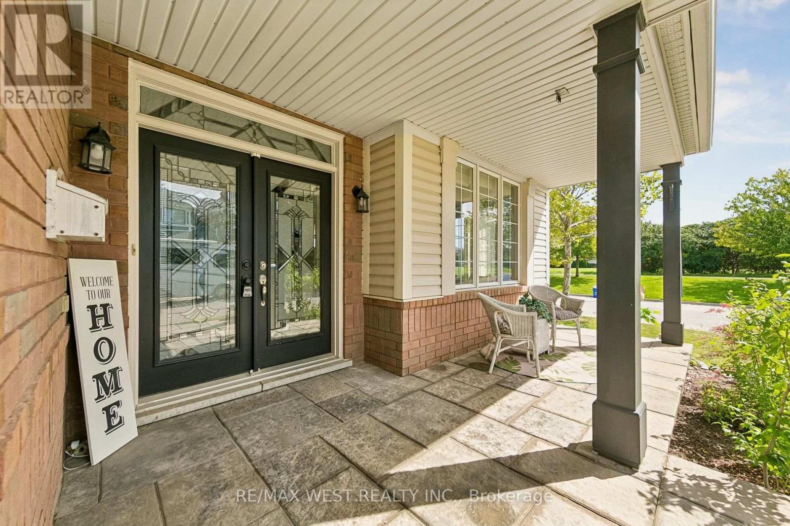 737 Turrell Crescent, Milton, Ontario  L9T 5L4 - Photo 6 - W13764902