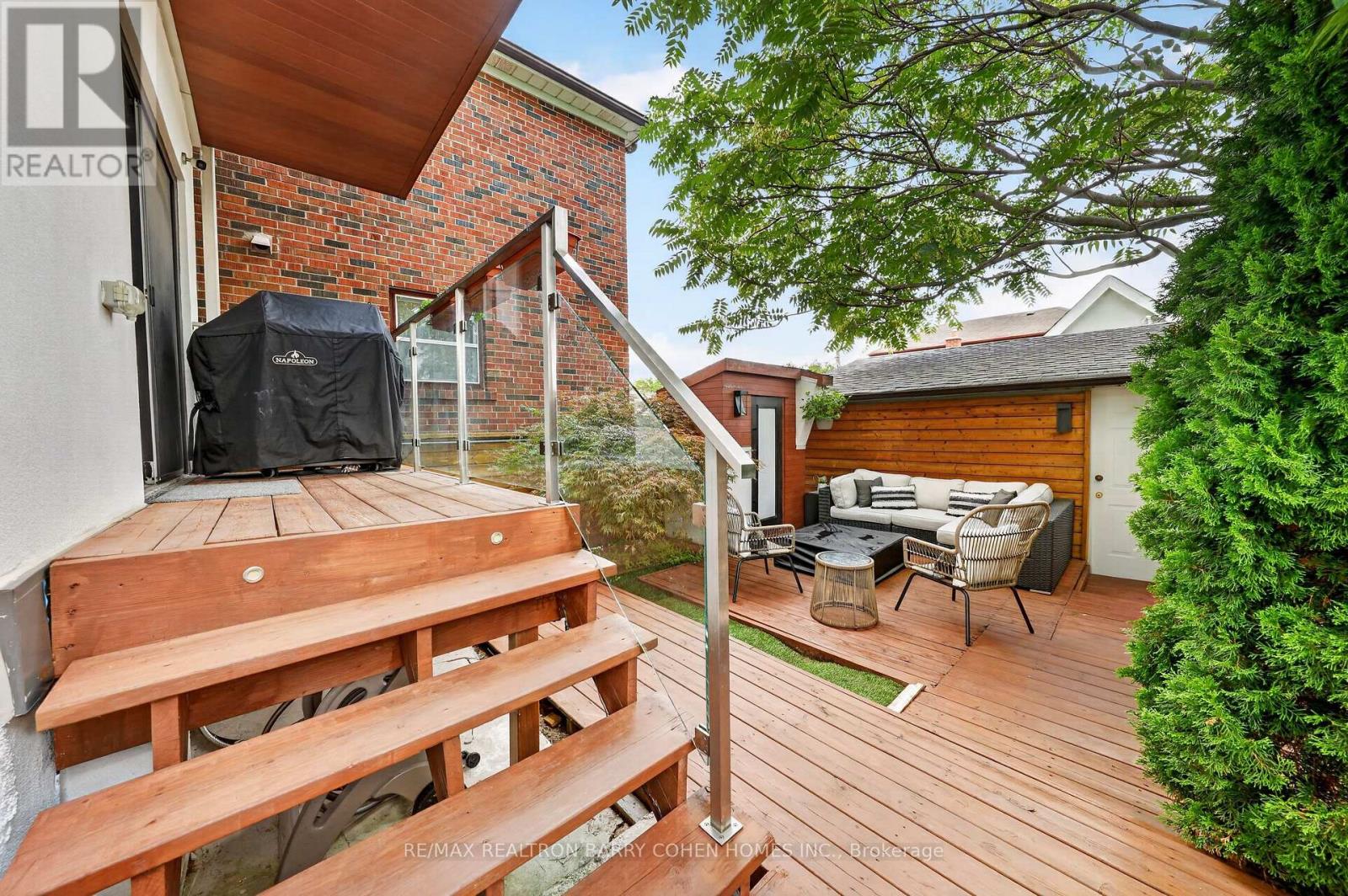 120 Hope Street, Toronto, Ontario  M6E 1K1 - Photo 32 - W13764908