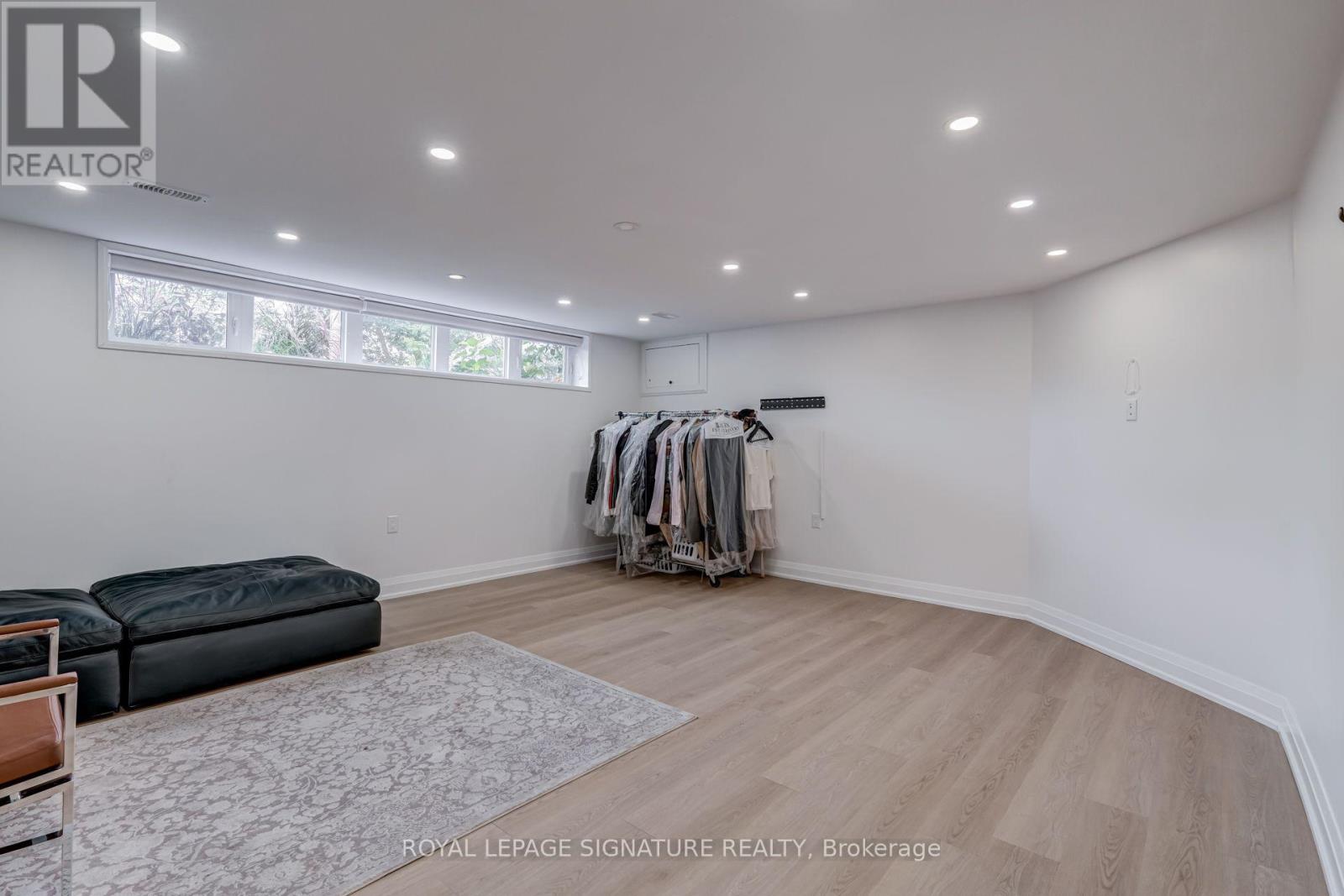 68 Stapleton Drive, Toronto, Ontario  M9R 2Z9 - Photo 22 - W13765000