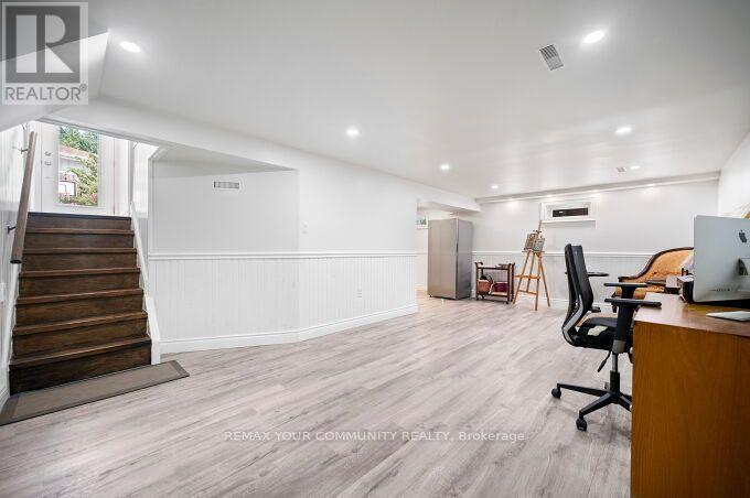 3202 Centennial Drive E, Burlington, Ontario  L7M 1C2 - Photo 29 - W13765008
