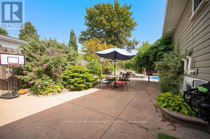 3202 Centennial Drive E, Burlington, Ontario  L7M 1C2 - Photo 40 - W13765008