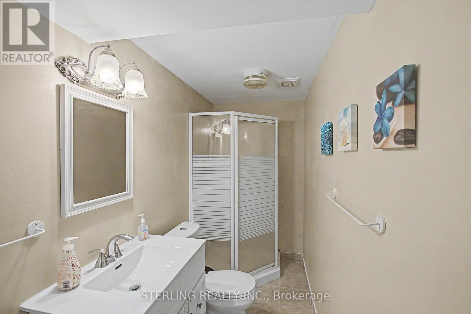 72 Sunforest Drive, Brampton, Ontario  L6Z 3Z5 - Photo 35 - W13765014