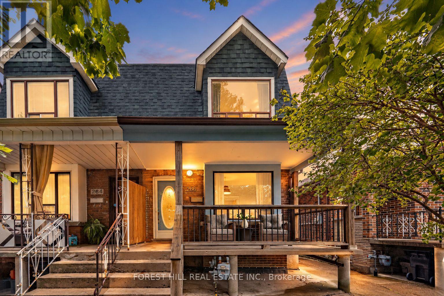 266 Harvie Avenue, Toronto, Ontario  M6E 4K6 - Photo 1 - W13765074