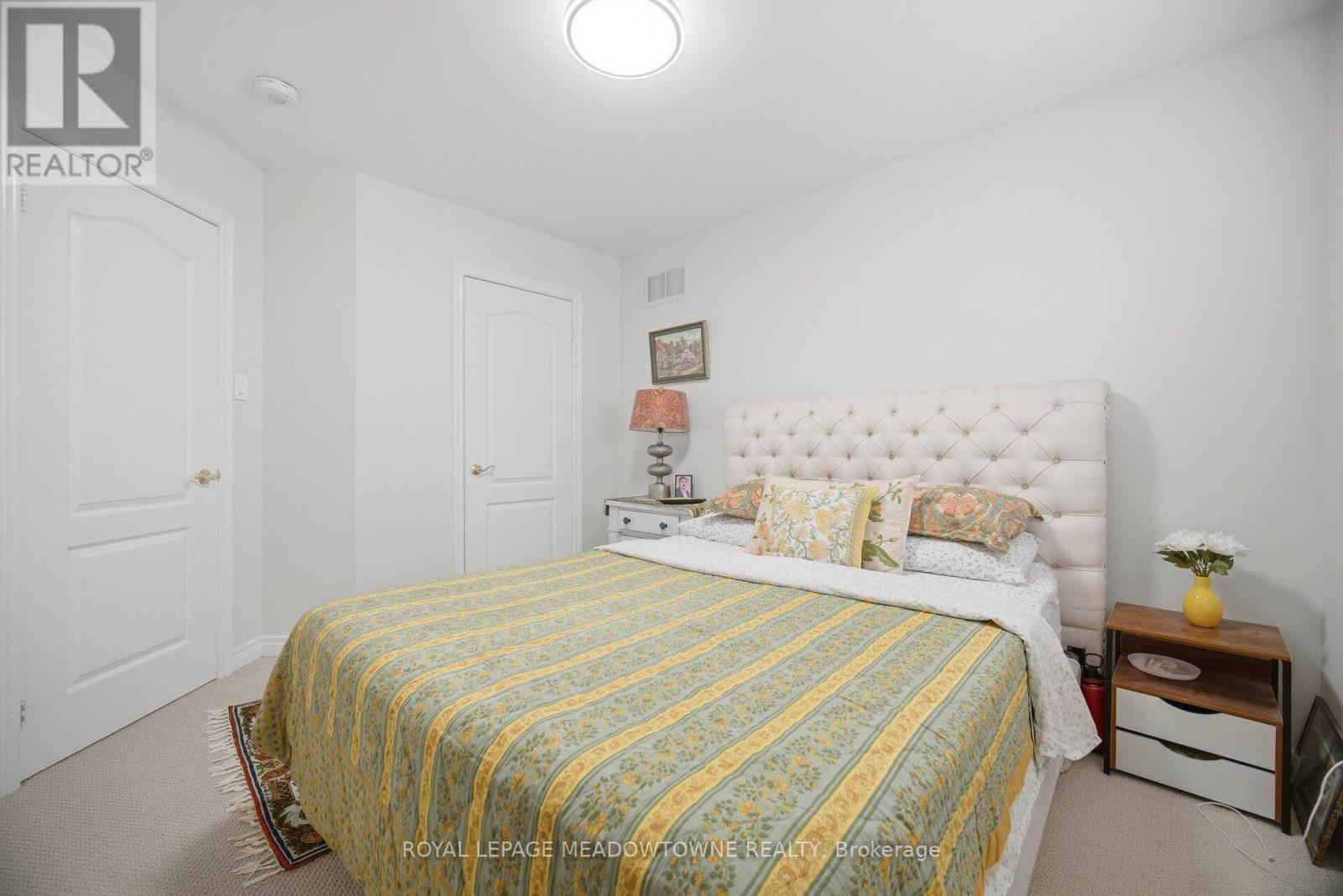 6623 Blackheath Ridge, Mississauga, Ontario  L5W 1Z7 - Photo 18 - W13765132