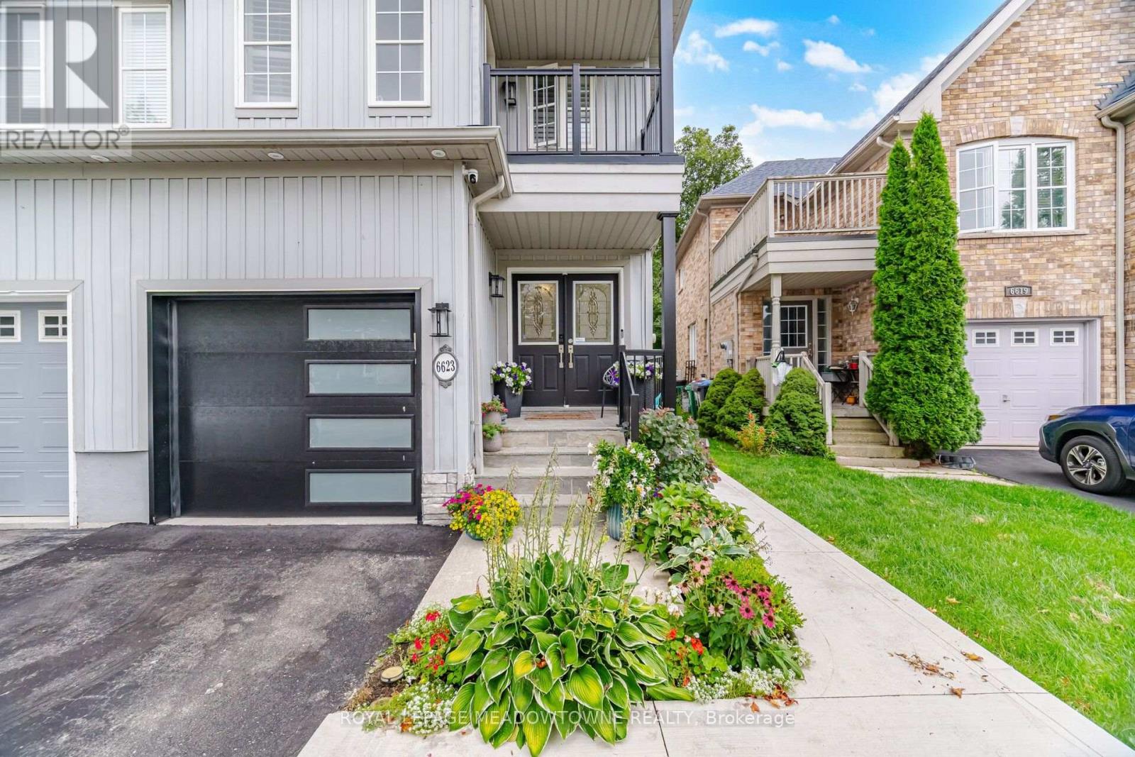 6623 Blackheath Ridge, Mississauga, Ontario  L5W 1Z7 - Photo 2 - W13765132