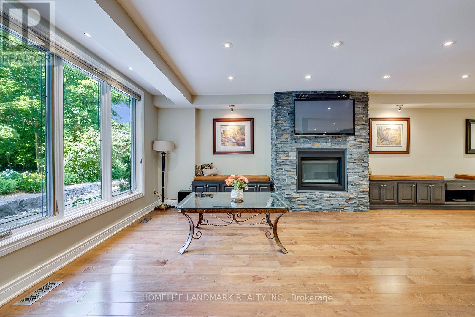 2333 Bennington Gate, Oakville, Ontario  L6J 5N7 - Photo 12 - W13765244