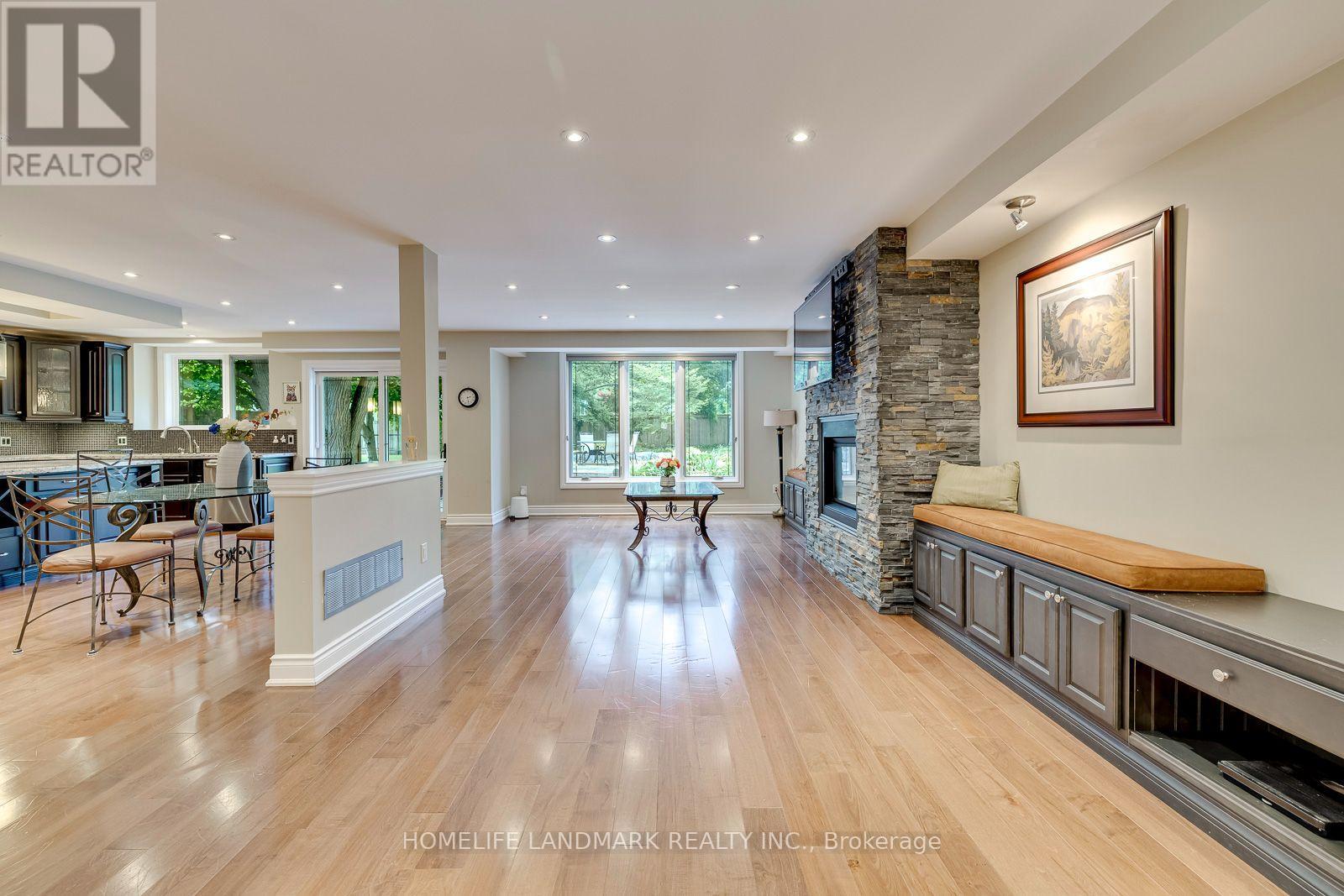 2333 Bennington Gate, Oakville, Ontario  L6J 5N7 - Photo 14 - W13765244