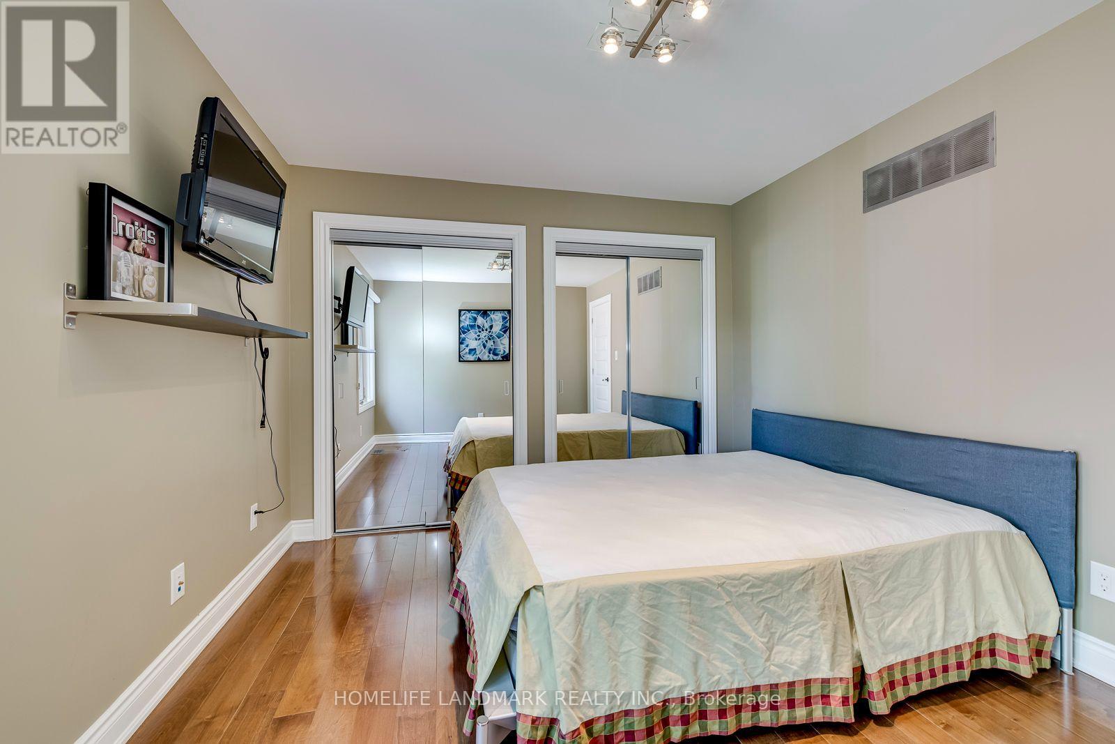 2333 Bennington Gate, Oakville, Ontario  L6J 5N7 - Photo 32 - W13765244