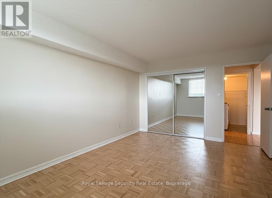 608 - 260 Scarlett Road, Toronto, Ontario  M6N 4X6 - Photo 11 - W13765298
