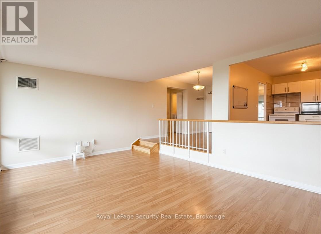 608 - 260 Scarlett Road, Toronto, Ontario  M6N 4X6 - Photo 5 - W13765298